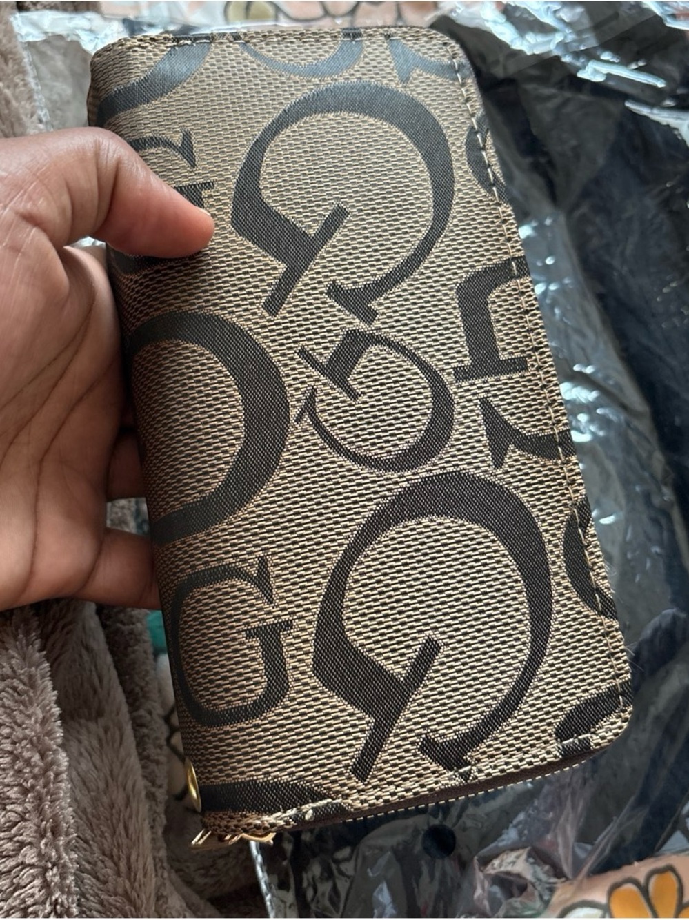 Signature Logo Brown Women Wallet - Classic Pattern